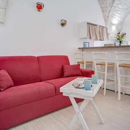 Casa Pomes - A Step From The Center Of