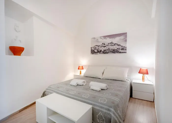 Guesthost - Casa Pomes Ostuni